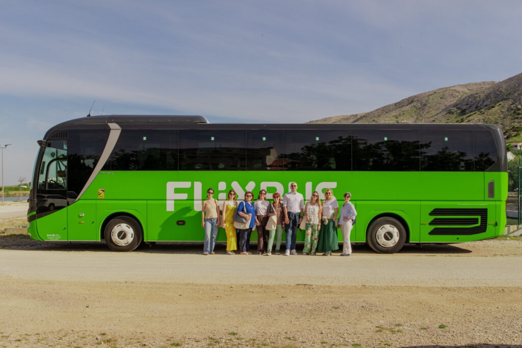 otok_pag_flixbus